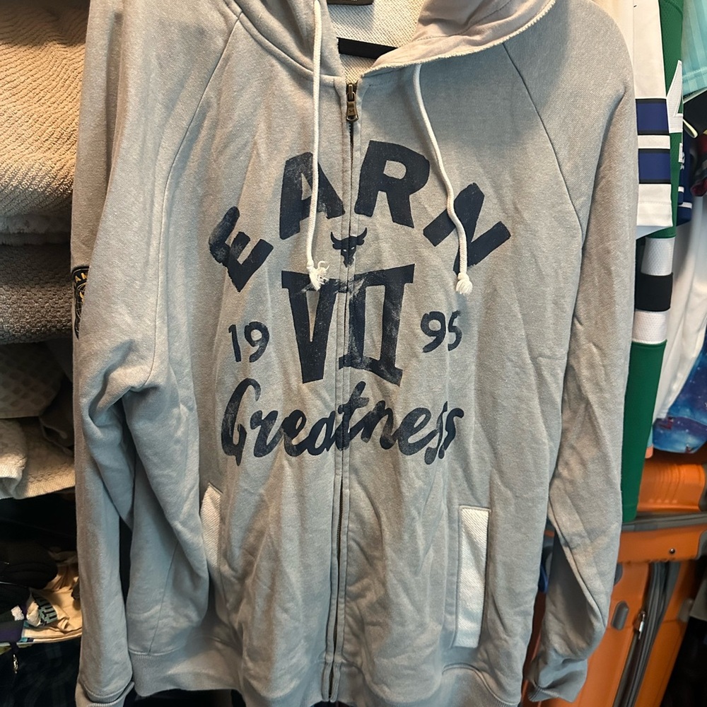 XXL Under Armour Project Rock Hoodie